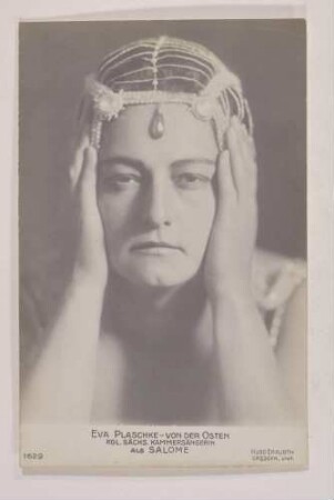Rollenbildnis Eva Plaschke von der Osten als "Salome"