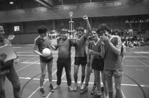 Hallen-Fußballturnier der Karlsruher Sonderschulen in der Kimmelmannschule um den von der Stadt Karlsruhe gestifteten Wanderpokal