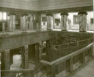 Billing, Hermann; Mannheim (Baden-Württemberg); Kunsthalle - Halle mit Treppe