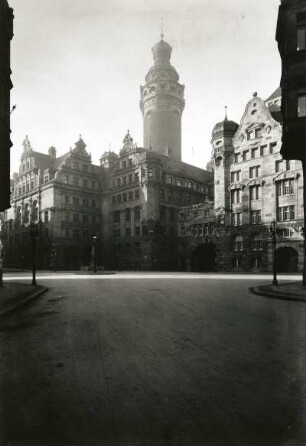 Leipzig. Burgstraße. Blick gegen Neues Rathaus und Stadthaus