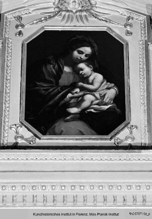 Kapellendekoration : Madonna mit Kind