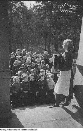 Moritzburg, Boxdorf. Sozialkasse-Heim Boxdorf, November 1953