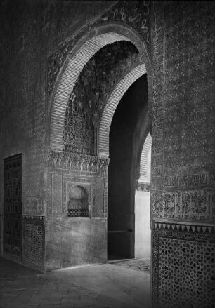 Durchgang vom Salón del Trono zur Sala de la Barca