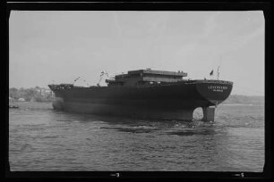 Leverkusen (1970), Hapag.- Hamburg-Amerikanische Packetfahrt-Actien-Gesellschaft, Hamburg, Hapag-Lloyd AG, Hamburg