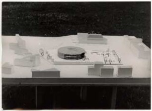 Opernhaus, Essen Wettbewerb: Modell