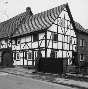 Meinhard, Hauptstraße 22