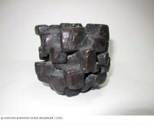 Wohncluster im Luftraum, Cluster (Kleiner Cluster) - Bronzeobjekt
