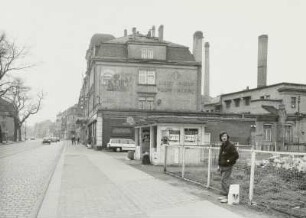 Dresden-Pieschen, Leipziger Straße 76. Wohnhaus (um 1895) mit Läden und Kino "Faunpalast" (Umbau 1929)