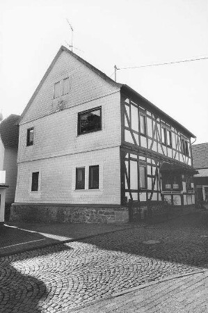 Wohnhaus, Fachwerk; Birstein, Schulweg 1
