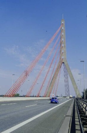 Rheinbrücke Düsseldorf-Flehe