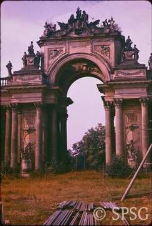 Potsdam, Park Sanssouci, Umgebung Neues Palais, Communs.