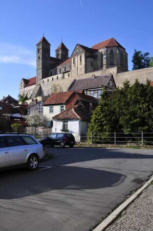 Quedlinburg - Stiftskirche : Stiftskirche von Süden, aufgenommen am 17. April 2014 in Quedlinburg. Foto Uwe Gerig