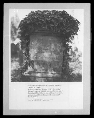 Grabstein Obelisk