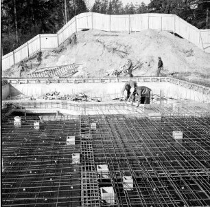 Hallenbad Bad Oldesloe: Konrad-Adenauer-Ring: Bauarbeiten am Fundament