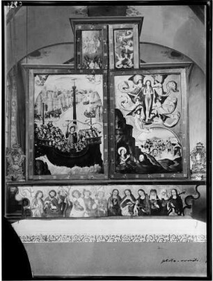 Kloster Lichtental Klosterkirche Altar im Frauenchor, Rekonstruktion mit linkem Legende der Heiligen Maria Magdalena und rechtem Matyrium der heiligen Ursula Seitenaltarflügel, unten Predella aus der Fürstenkapelle
