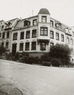 Markneukirchen (Vogtlandkreis), Wohnhaus (um 1900), Gartenstraße 12, Eckansicht