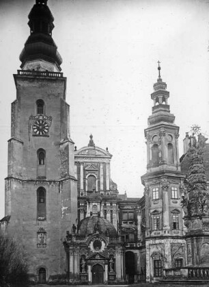Henryków / Heinrichau (Polen), ehem. Zisterzienserabtei, St. Maria Himmelfahrt und St. Johannes Bapt., von Westen