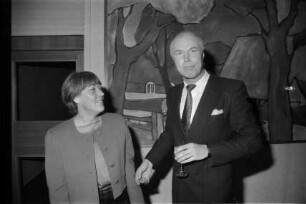 Frank Pries: bei Neujahrsempfang in Kreissparkasse Stormarn, Zweigstelle, Am Markt: daneben Ehefrau, 01.01.1990