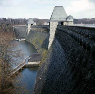 Möhne-Talsperrenmauer