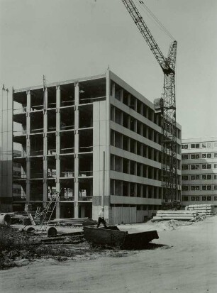 Bau Robotron, 1970/71