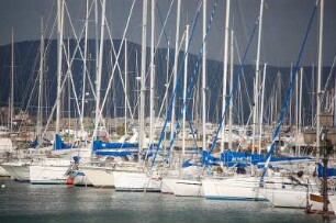 Insel Sardinien - Yachthafen an der Westküste : Seglerhafen in Alghero, Westküste, 2006