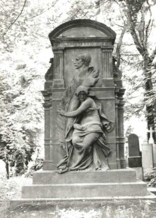 Grabmal für Karel Sladkovský : Myslbek, Josef Václav: Grabmal für Karel Sladkovský. Sandstein. Prag-Královské Vinohrady, Olšaner Friedhof