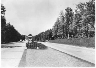 Verkehrsführung im Gegenverkehr bei km 221 Betonfahrbahndecke