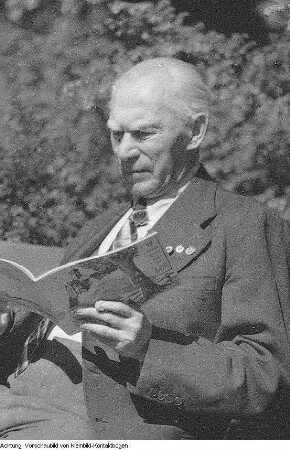Bauleiter Hentschel, Brigadier Küntzel, Scheffler, VEB Altissa-Kamera-Werk Dresden, Brunhilde Diener, VEB Elbflorenz Dresden, Oberingenieur Haufe, Heinz Kubach, Heinz Nicolaus, Graphiker Wenzel, Hans Knappertsbusch, Direktor des Orchesters der Staatskapelle Dresden, u.a., Oktober 1956 - Mai 1957
