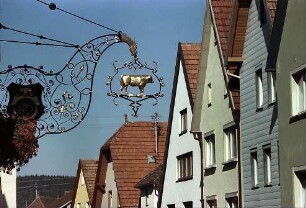 Trochtelfingen: Wirtshausschild "Ochsen" am Marktplatz