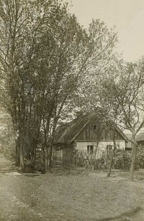 Commerau. Gehöft : Wohnhaus in Commerau (Gemeinde Großdubrau)