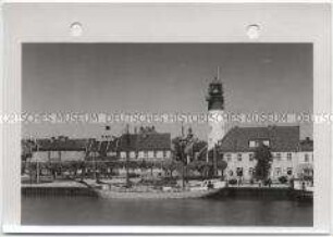 Pillau, Leuchtturm am Hafen