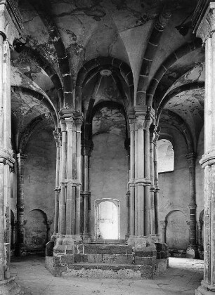 Vianden. Hofburg (1190-1240). Obere Burgkapelle (um 1200)
