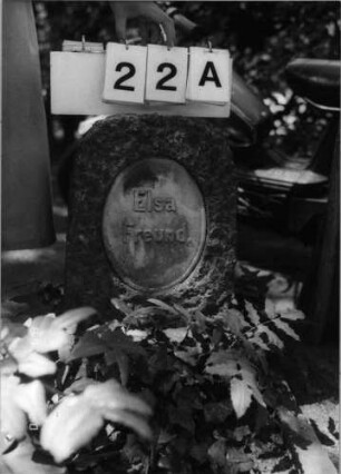 Grabstein 22A