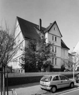 Wohnhaus; Lauterbach, Adolf-Spieß-Straße 4
