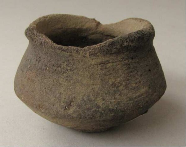 Clay vessel