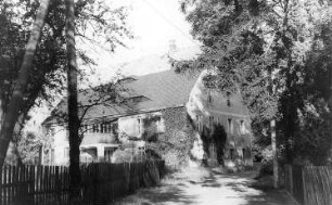 Schöpstal-Ebersbach. Obermühle in der Nähe des Schlosses