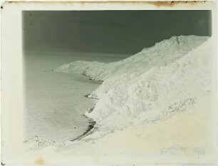 Steilküste und Bucht