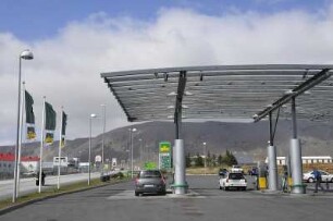 Tankstelle in Selfoss : Tankstelle, aufgenommen in Selfoss am 23. Mai 2012