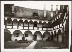 Hof von Schloss Ort in Gmunden