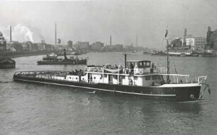 Motorschlepper ESTEREL
