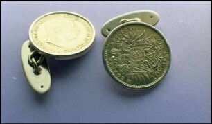 Freiburg: Manschettenknöpfe mit goldenen Münzen