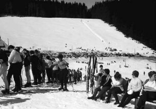 Oberried: Stollenbacher Hütte; Betrieb am Skilift