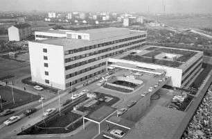 Einweihung der II. Medizinischen Klinik der Städtischen Krankenanstalten Karlsruhe