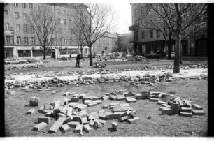 Kleinbildnegativ: Oranienplatz, 1980