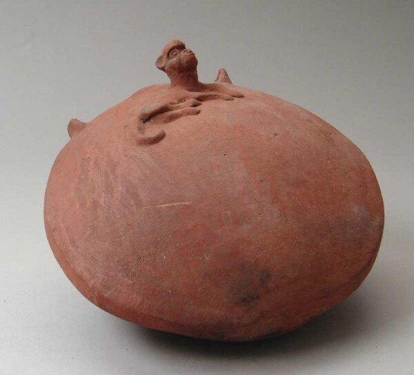 Clay vessel