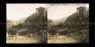 Landschaft und Passkapelle am Loppio See bei Trient