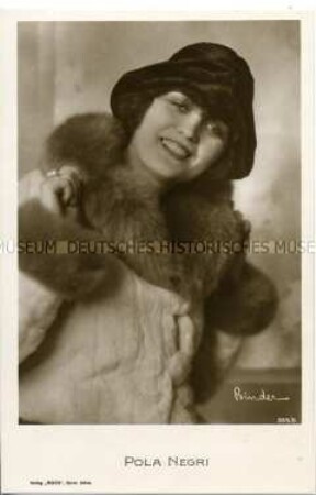 Pola Negri