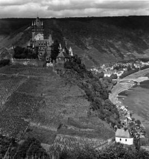 Cochem. Burg (um 1020)