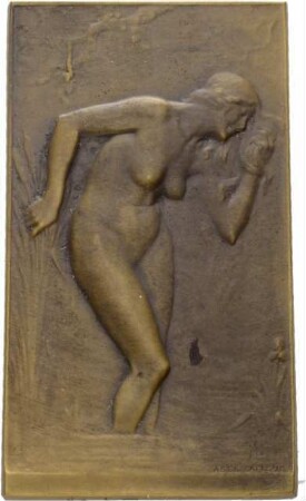 Plakette mit weiblichem Akt