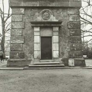Dresden-Plauen, Großmannstraße. Johann-Gottlieb-Fichte-Park, Fichteturm (1896; F. Fichtner, W. Fichtner, A. Fichtner)